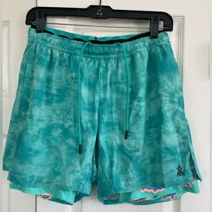 Cubbies men’s medium 5.5” shorts